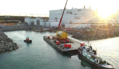 The massive 350-tonne stator arrives at Darlington Nuclear Generating Station.