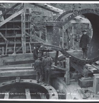 Erecting the scroll case in the No. 2 turbine at Sir Adam Beck I GS.