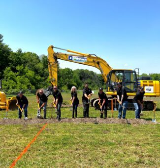 Voyageur Services Ltd., an Indigenous-owned company specializing in civil construction and facilities maintenance, particularly in the clean energy sector, was established in 2021.