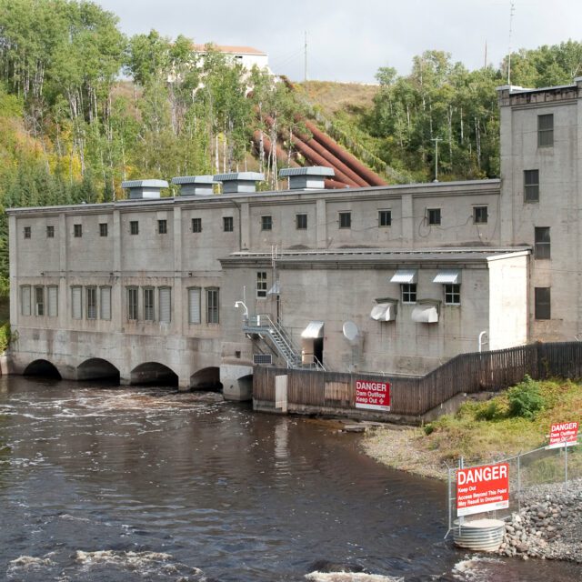 Water safety signage outside OPG's Kakabeka Falls Generating Station