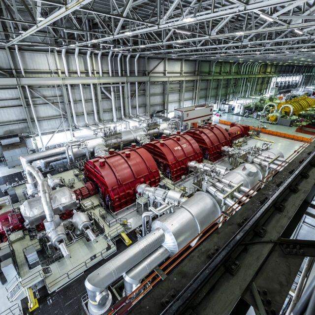 Darlington Nuclear Unit 1 turbines